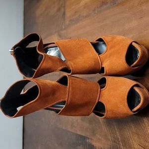 Giuseppe Platform